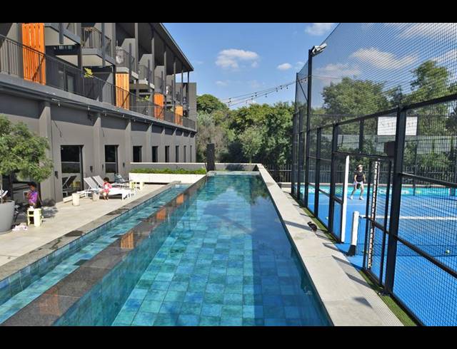 3 BEDROOM APARTMENT FOR SALE IN HYDE PARK